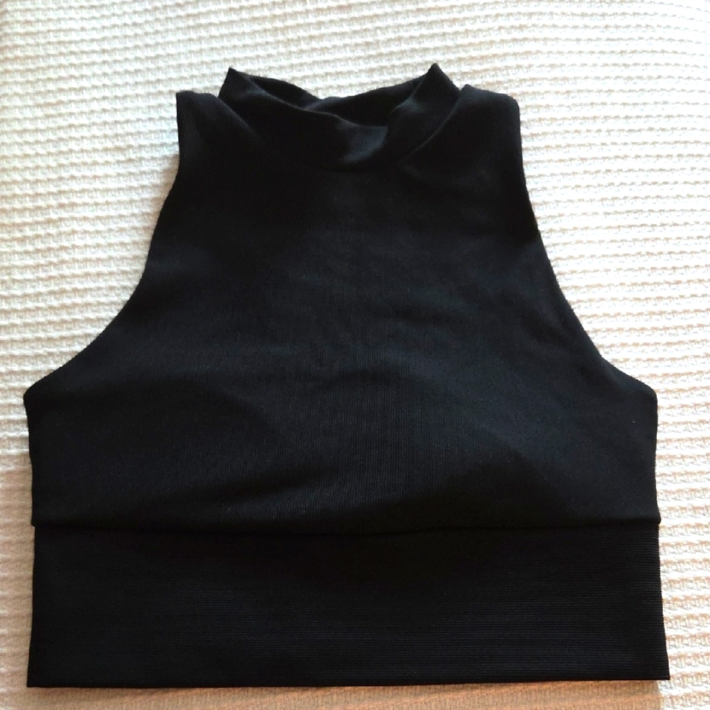 Kyodan Black High-Neck Tank Top